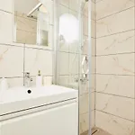 Stunning 3br 3bathroom 3ac Near Metro D5