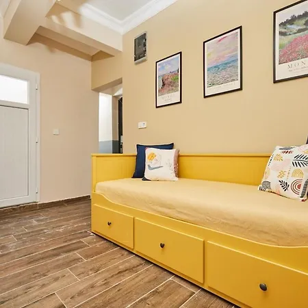 Apartman Stunning 3br 3bathroom 3ac Near Metro D5