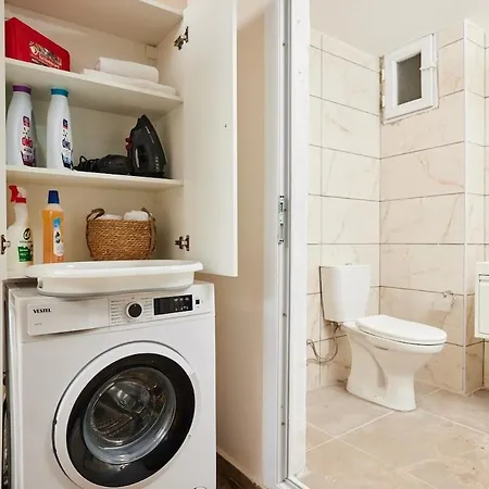 Stunning 3br 3bathroom 3ac Near Metro D5 Apartment Istanbul
